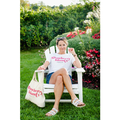 Strawberry Island, Kennebunk, ME Softstyle Tee – Natural