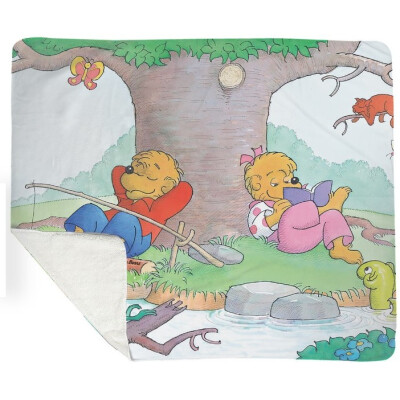 Berenstain Bears Cozy Cubs Sherpa Fleece Blanket